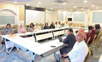 މައިމީހާގެ ގައިން ދަރިފުޅަށް އަރާ ބަލިތަކާއި ގުޅޭ ބައްދަލުވުމެއް