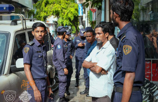 ގަވާއިދާ ހިލާފަށް އުޅުނު 13 ބިދޭސީން އިމިގްރޭޝަންގެ ބެލުމުގެ ދަށަށް