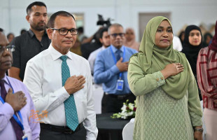 އަންހެންވެރިންގެ ސައްލާ މަސައްކަތު ބައްދަލުވުން ފަށައިފި