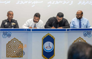 ގައިދީންނަށް ކީރިތި ގުރްއާން އުނގަންނައިދިނުމަށް ފަހުމުނާމާއެއް