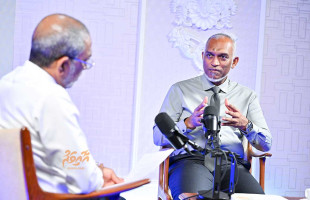 ސައުދީ ސަރުކާރުގެ ހާއްސަ ދަތުރެއްގައި ރައީސްގެ ދެކަނބަލުން ހައްޖަށް