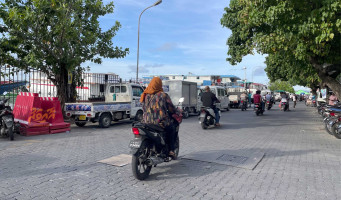 އެއްގަމު އުޅަނދު ދުއްވުމުގެ ލައިސަންސްގެ ތިއަރީ އިމްތިހާނު ޓްރާންސް މިނިސްޓްރީން ކުރިއަށް ގެންދަނީ
