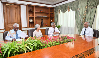 އިސްރަށްވެހިންގެ ޖަމްއިއްޔާ ހިންގުމަށް ދިމާވާ ދަތިތައް ރައީސް އާ ހިއްސާކޮށްފި