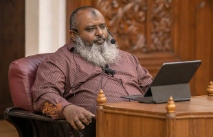 ރެކޯޑް ފޮތުން ޖާގަ ލިބިގެން އުފާކުރަންވީ ހެޔޮކަންތަކުގަ: ޑރ. އިޔާޒް