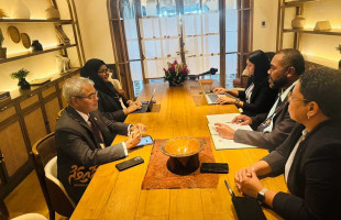 ތިމާވެށީގެ ގޮންޖެހުންތަކާ ގުޅޭ މަޝްވަރާއެއް ފިޖީ އާއެކު