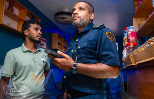 ވިސާނެތި އުޅުނު 2 ބިދޭސީން އިމިގްރޭޝަނުން ހޯދައިފި