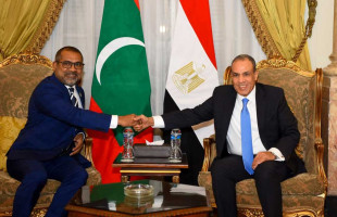 މިޞްރާ ދެމެދު ފަރުދުންގެ ފެންވަރުގައި ގުޅުން އިތުރަށް ބަދަހިކުރުމަށް މަޝްވަރާކޮށްފި